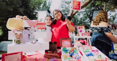 Feria de Primavera, con artesanías, diseño y música