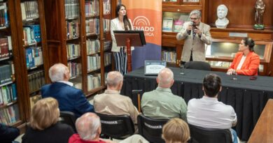 El Senado homenajeó al artista Ricardo Dalla Lasta