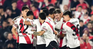 River venció 3 a 1 a Platense en su estreno en el Torneo Clausura
