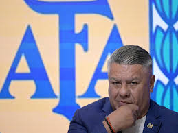 Rechazan otro viaje de Chiqui Tapia en plena causa por presunta evasión en la AFA