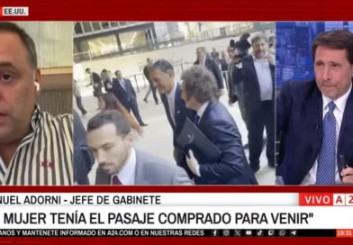 Adorni explicó el viaje de su esposa a Estados Unidos