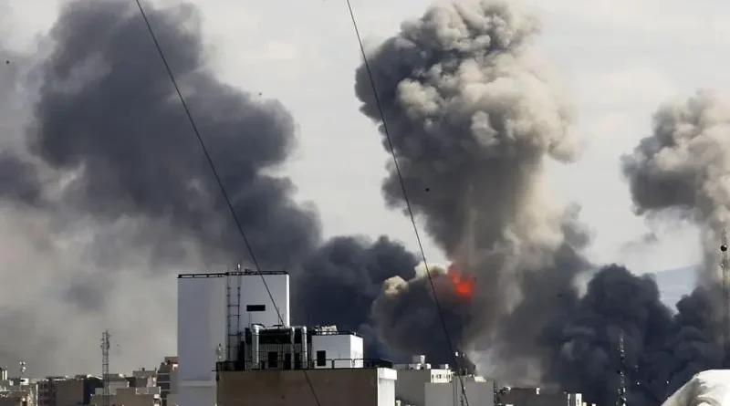 Israel bombardeó una “instalación secreta” de Irán donde se desarrollaba “un componente clave para desarrollar armas nucleares”