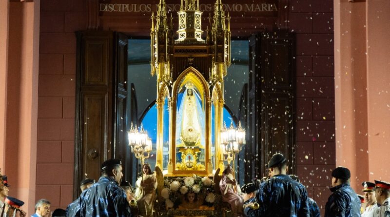 Con la mirada en el Beato Mamerto Esquiú, culminaron las fiestas de la Virgen del Valle