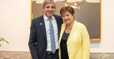 El FMI aprobó la segunda revisión del acuerdo con Argentina y destraba un desembolso de US$1.000 millones