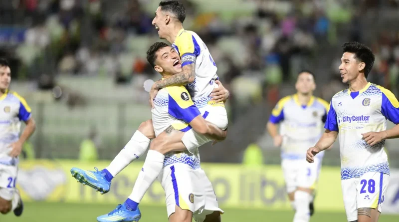 Copa Libertadores:  Rosario Central goleó 3 a 0 en Venezuela