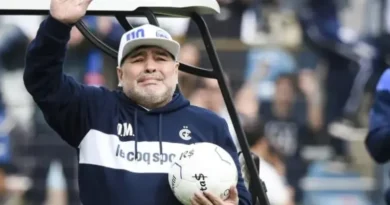 Juicio por la muerte de Maradona: declararán el ex director de la Clínica Olivos y el neurocirujano que lo operó