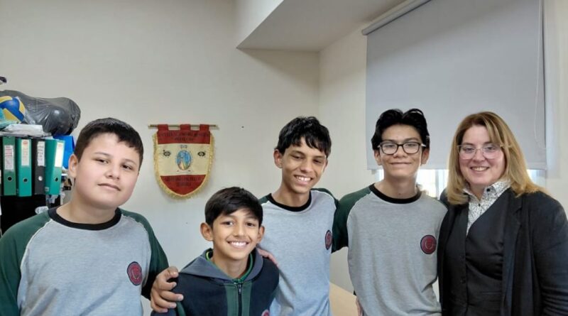 Estudiantes de la Escuela Miguel Cané brillaron en la competencia internacional «Canguro Matemático»