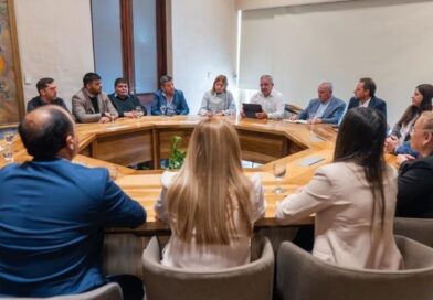 Jalil se reunió con diputados oficialistas