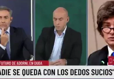Javier Milei sin vueltas: «Ni en pedo se va Adorni»