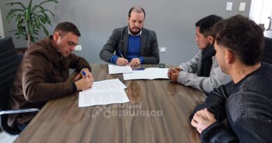 La Capital y Los Altos facilitan el acceso de estudiantes del interior a «Punto Joven»