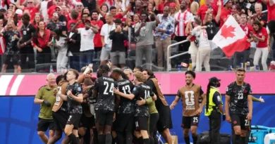 Canadá venció de manera agónica a Sudáfrica y clasificó a los octavos del Mundial