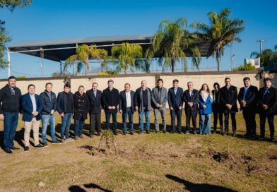 Raúl se reunió con intendentes del Este para analizar la situación económica y coordinar obras
