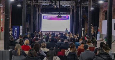 Funcionarios  de la Municipalidad de la Capital se capacitaron en la Ley Micaela
