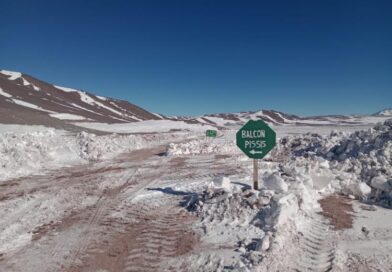 Gobierno despliega un operativo de emergencia para asistir a personas varadas en la Cordillera