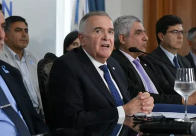 Operaron de urgencia al gobernador de Tucumán Osvaldo Jaldo tras un fuerte dolor en el pecho