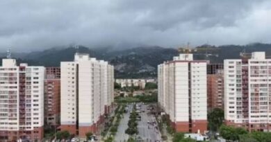 Venezuela entregó las primeras viviendas a familias afectadas por los terremotos