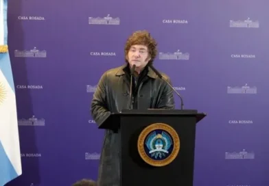 Javier Milei cancela su viaje a Estados Unidos y se enfoca en la agenda local