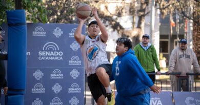 Una nueva tarde a puro básquet y juventud en La Alameda