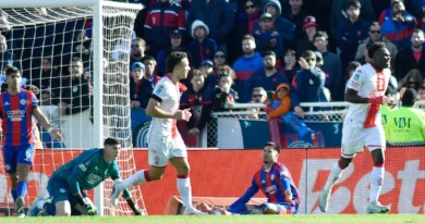 Huracán volvió a ganarle a San Lorenzo en el Nuevo Gasómetro tras 25 años