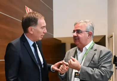 Diego Santilli y Luis Caputo postergan viaje a Catamarca