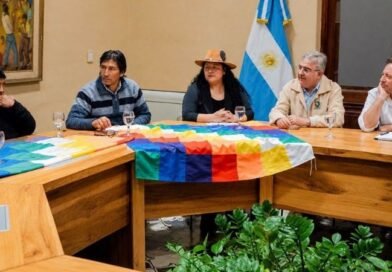 Jalil recibió a caciques de comunidades originarias