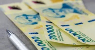 El Gobierno fijó aumentos escalonados para el salario mínimo hasta abril de 2027