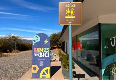 La Capital realiza obras de mejora sanitaria en los baños públicos del dique El Jumeal