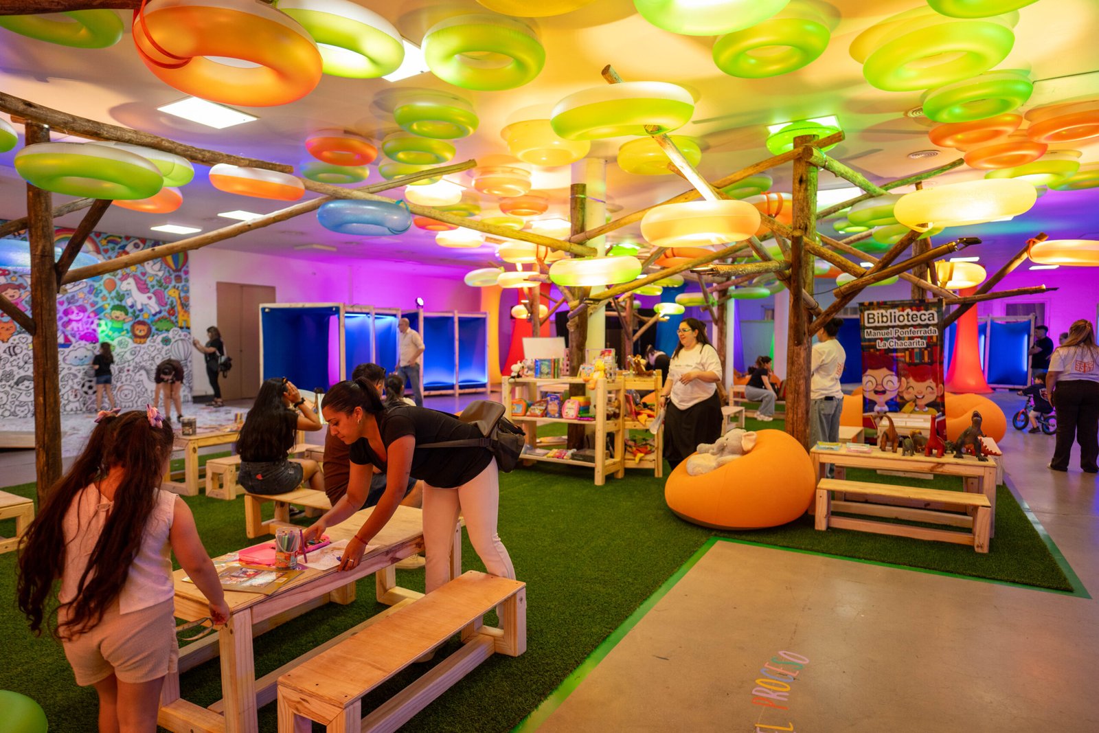 Un espacio para explorar, jugar y leer: la propuesta infantil de la Feria del Libro